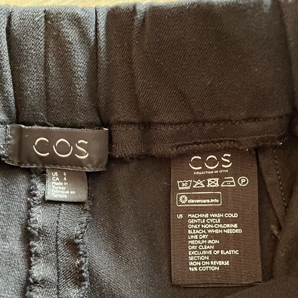 COS Black Pull On Trousers, Slim Fit Straight Leg Elasticized Waist, Size 6 - Picture 5 of 10